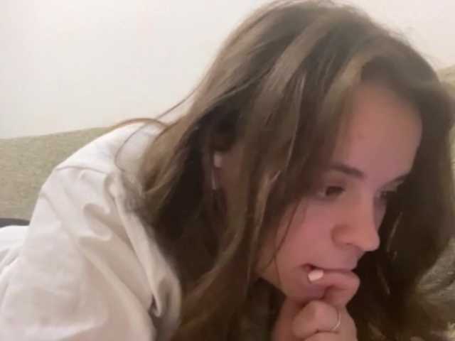 EsterGreenley live cam on BongaCams