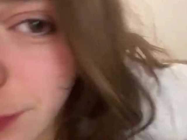 EsterGreenley live cam on BongaCams