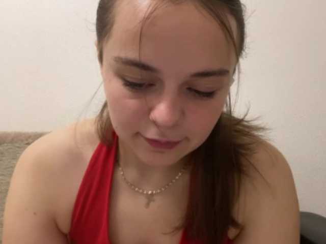 EsterGreenley live cam on BongaCams
