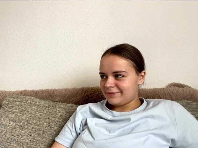 EsterGreenley live cam on BongaCams
