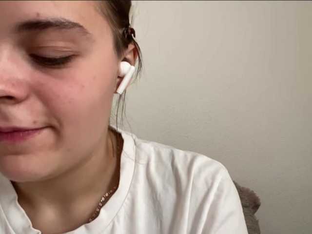 EsterGreenley live cam on BongaCams