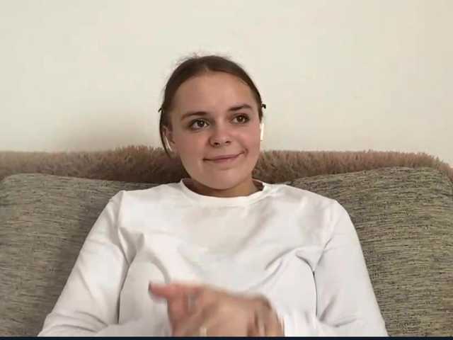 EsterGreenley live cam on BongaCams