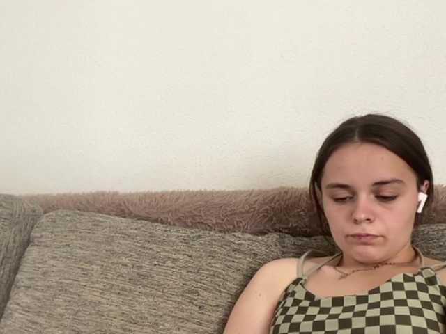 EsterGreenley live cam on BongaCams