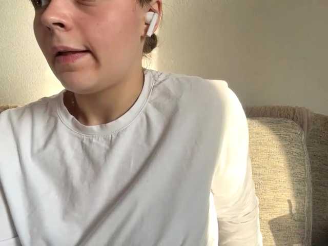 EsterGreenley live cam on BongaCams