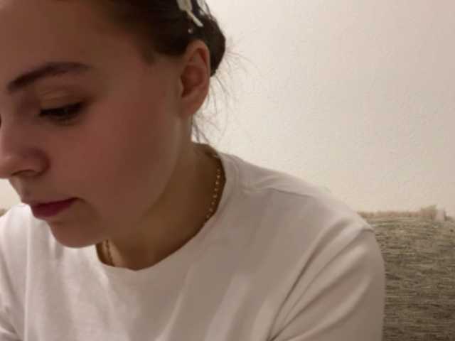 le modèle EsterGreenley est en webcam porno dans un show sur le site bongacams, il possède les tags suivants: White/Caucasian,Brunette,Trimmed