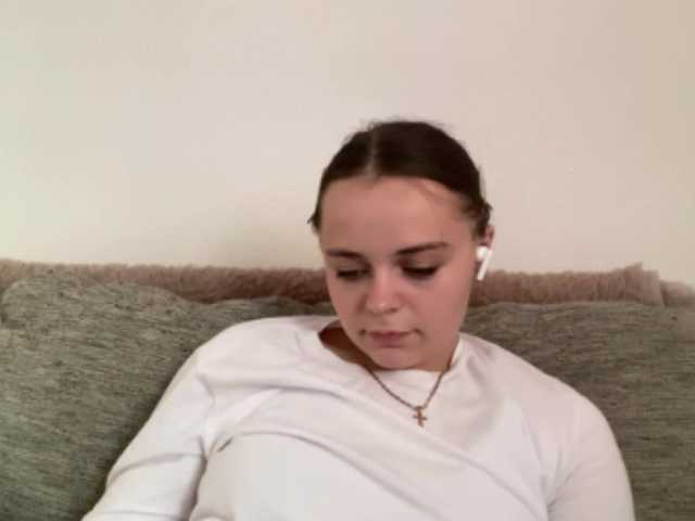 EsterGreenley live cam on BongaCams