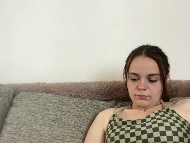 EsterGreenley live cam on BongaCams