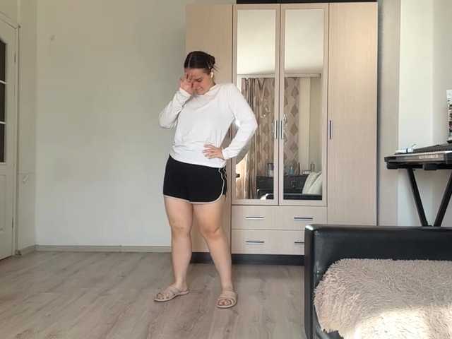 EsterGreenley live cam on BongaCams