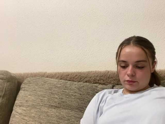 EsterGreenley live cam on BongaCams