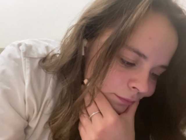 EsterGreenley live cam on BongaCams