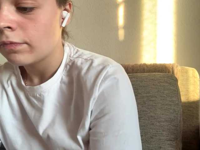 EsterGreenley live cam on BongaCams