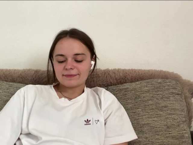 EsterGreenley live cam on BongaCams
