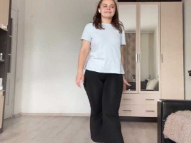 EsterGreenley live cam on BongaCams