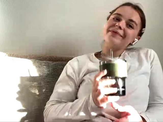EsterGreenley live cam on BongaCams