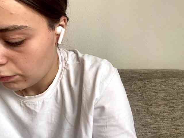 EsterGreenley webcam
