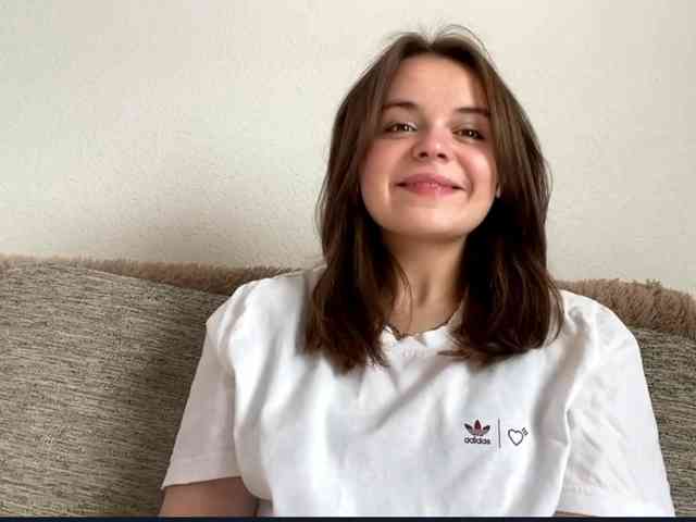 EsterGreenley Live Webcam on BongaCams
