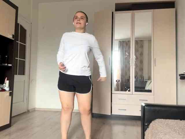 EsterGreenley webcam