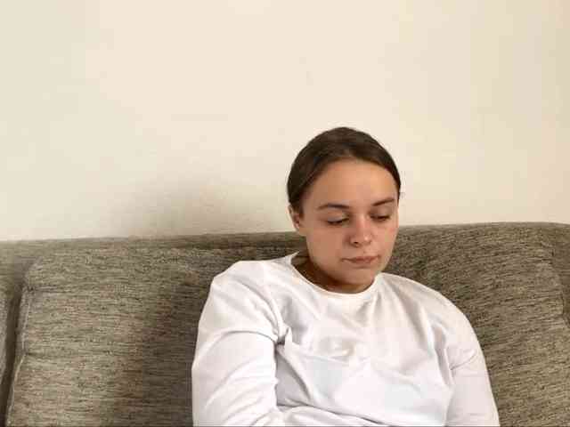 EsterGreenley webcam