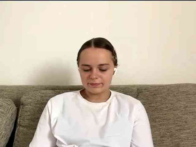 EsterGreenley webcam