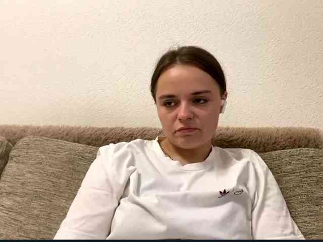 EsterGreenley webcam