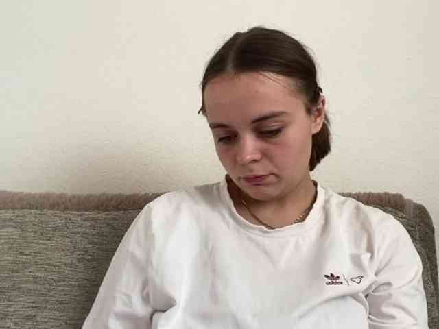 EsterGreenley webcam