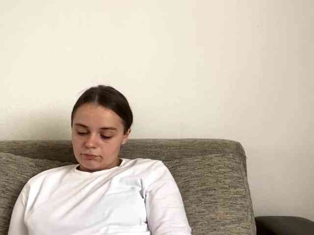 EsterGreenley webcam
