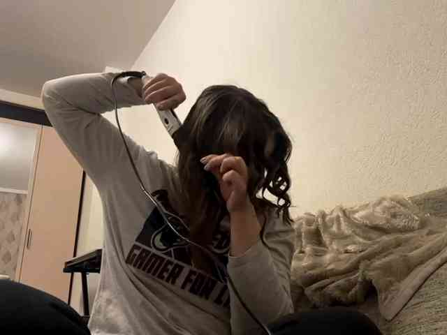 EsterGreenley webcam