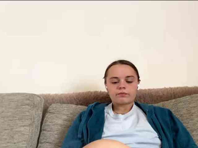EsterGreenley webcam