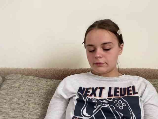 EsterGreenley webcam