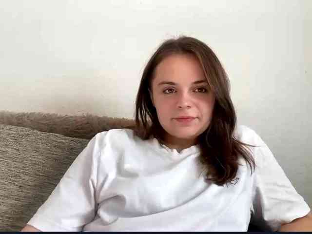 EsterGreenley Live Webcam on BongaCams