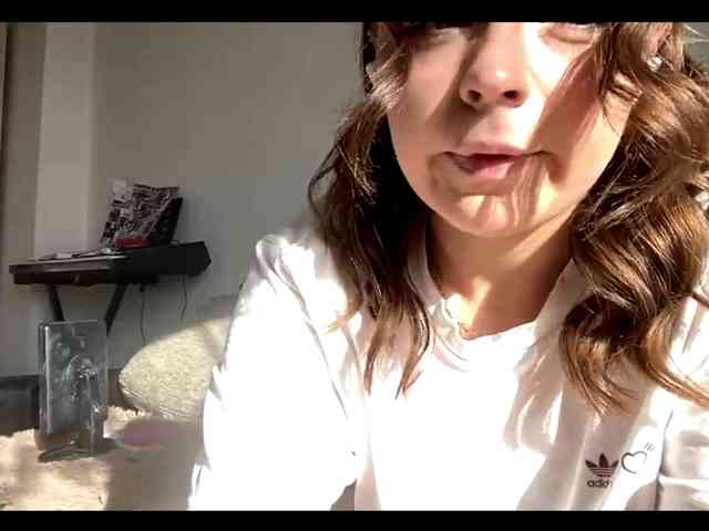 EsterGreenley webcam