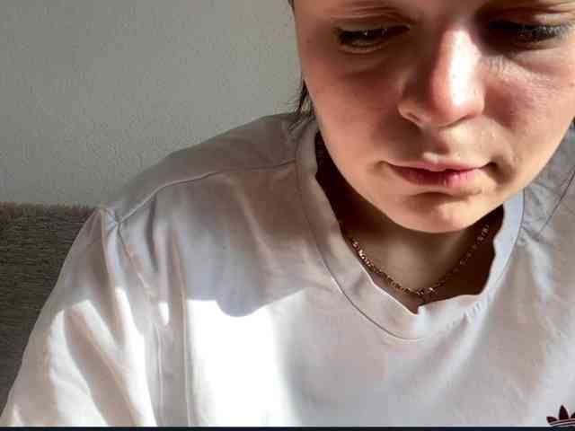 EsterGreenley Live Webcam on BongaCams