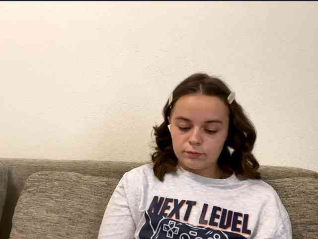 EsterGreenley webcam