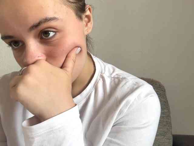 EsterGreenley webcam