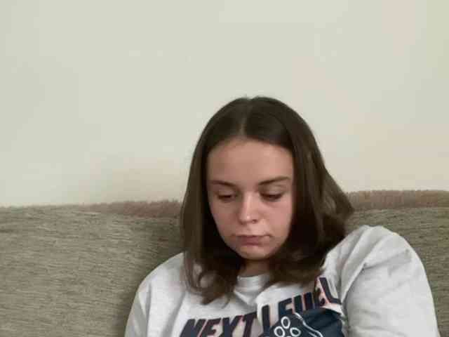 EsterGreenley webcam