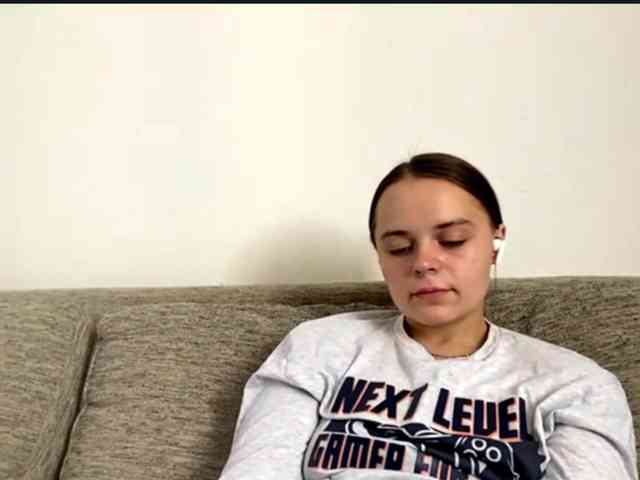 EsterGreenley webcam