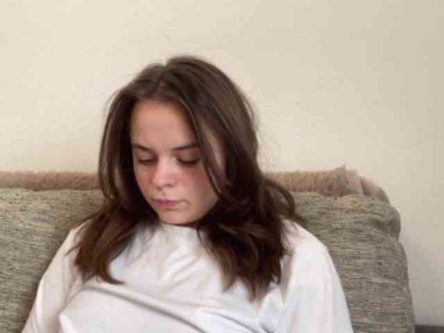 EsterGreenley webcam
