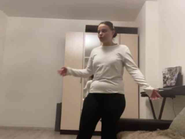 EsterGreenley webcam