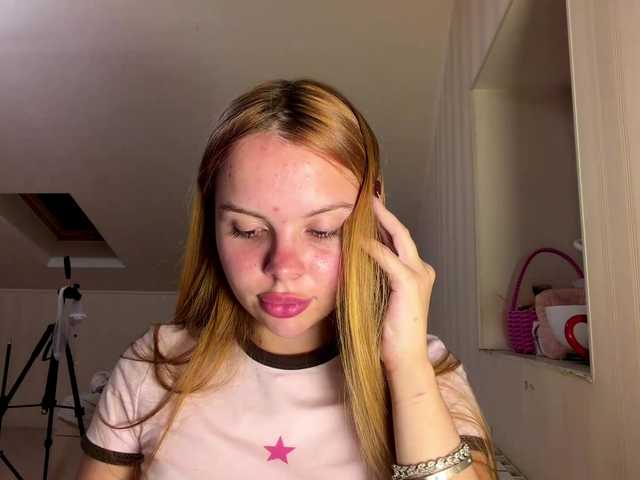 HoneyAmberi live cam on BongaCams