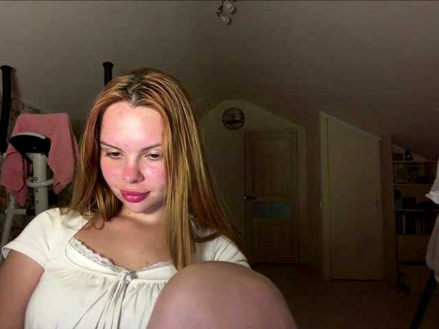 HoneyAmberi live cam on BongaCams