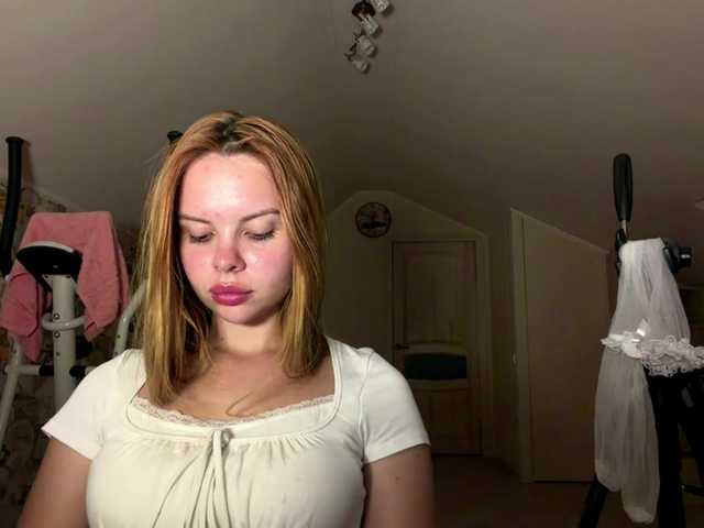 HoneyAmberi live cam on BongaCams