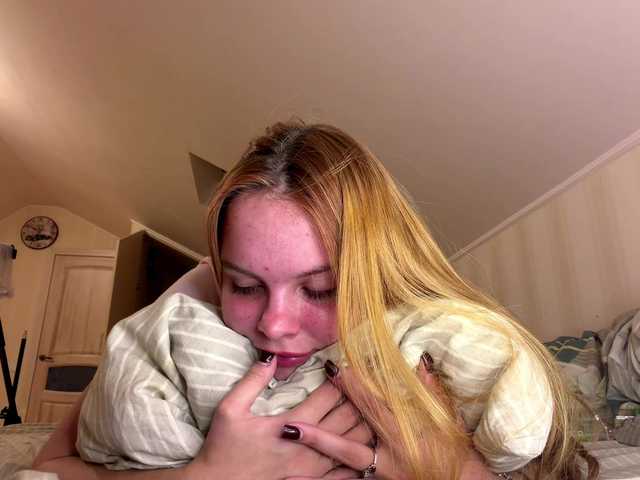 HoneyAmberi live cam on BongaCams