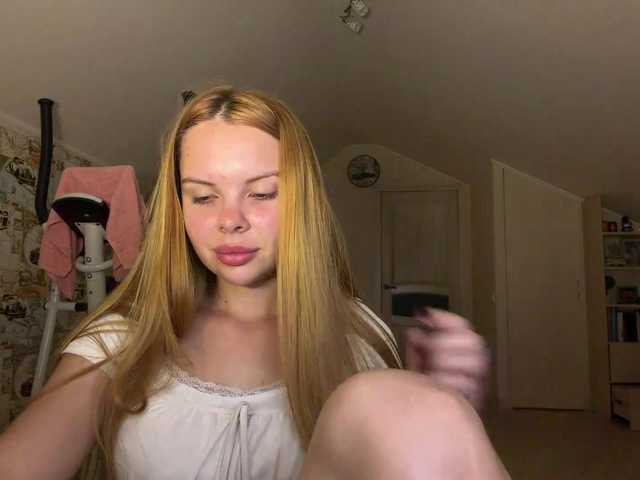 HoneyAmberi live cam on BongaCams