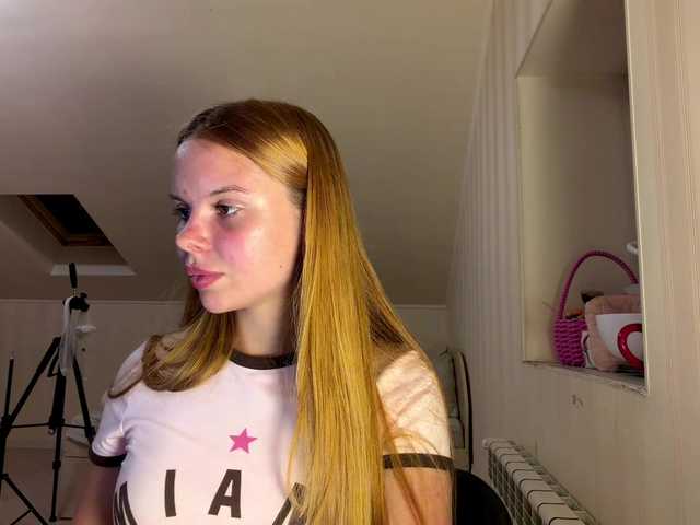 HoneyAmberi live cam on BongaCams