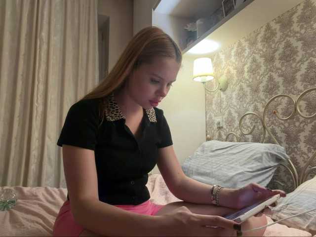 HoneyAmberi live cam on BongaCams