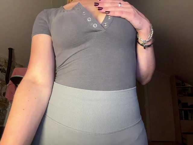 HoneyAmberi live cam on BongaCams