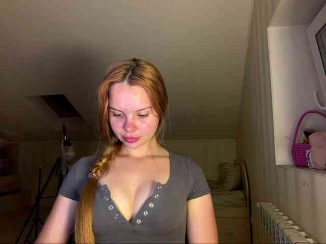 HoneyAmberi webcam