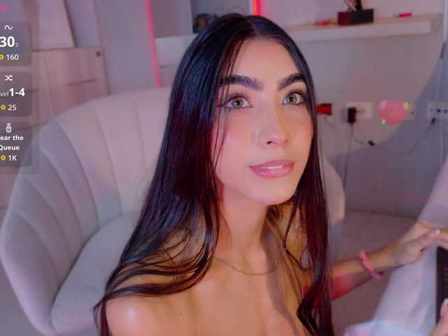 Alanna-Spencerr live cam on BongaCams