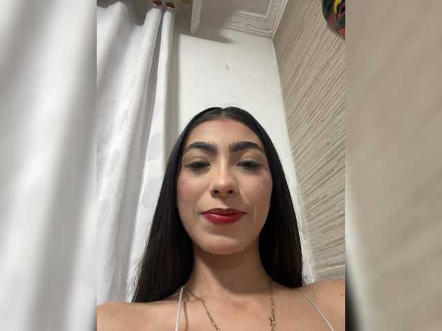 Alanna-Spencerr live cam on BongaCams