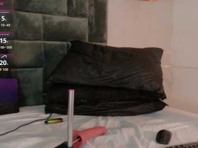 Alanna-Spencerr live cam on BongaCams